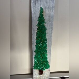 Green Glass Holiday Tree Decor